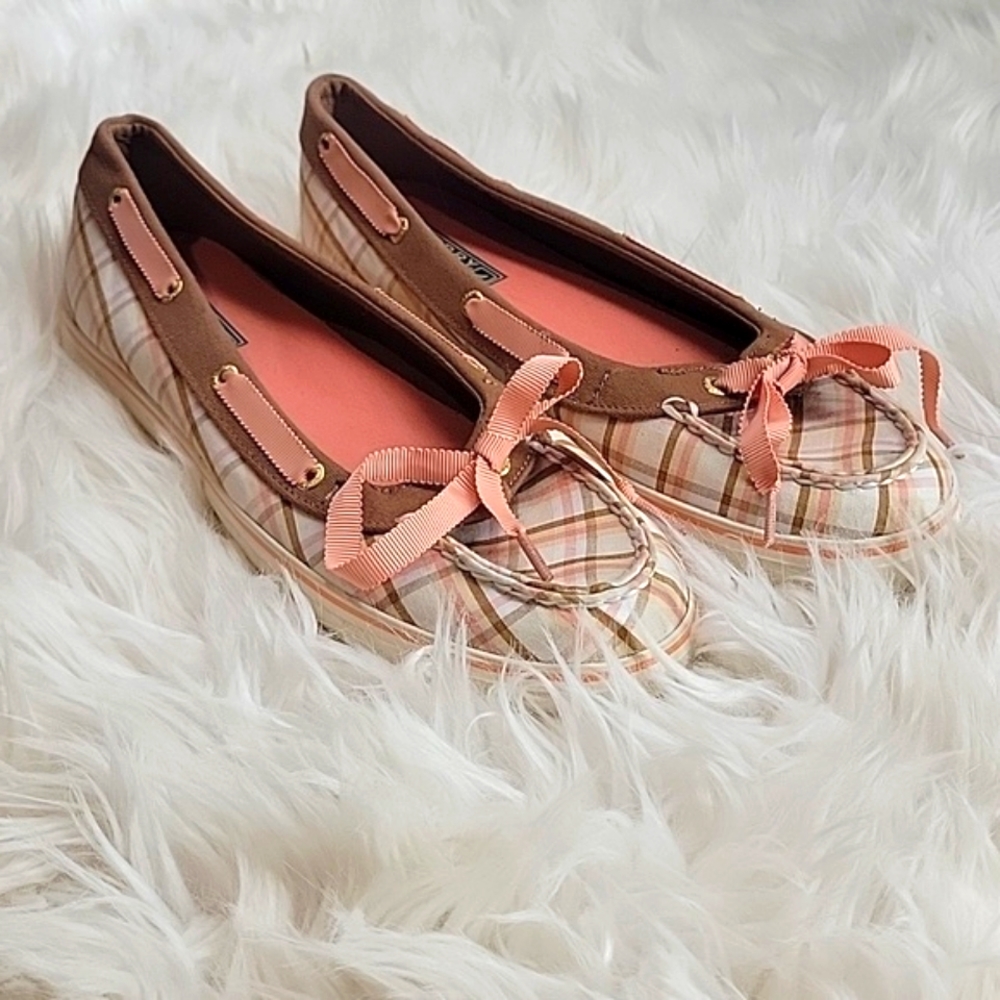 Womens 9 Pink and Brown Sperry topsider shoes